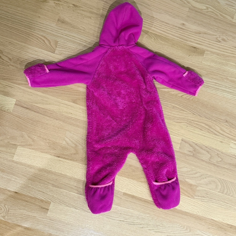 ❄️ The North Face Fuchsia One Piece Fleece Foot & Hand Cuffs - Picture 4 of 6